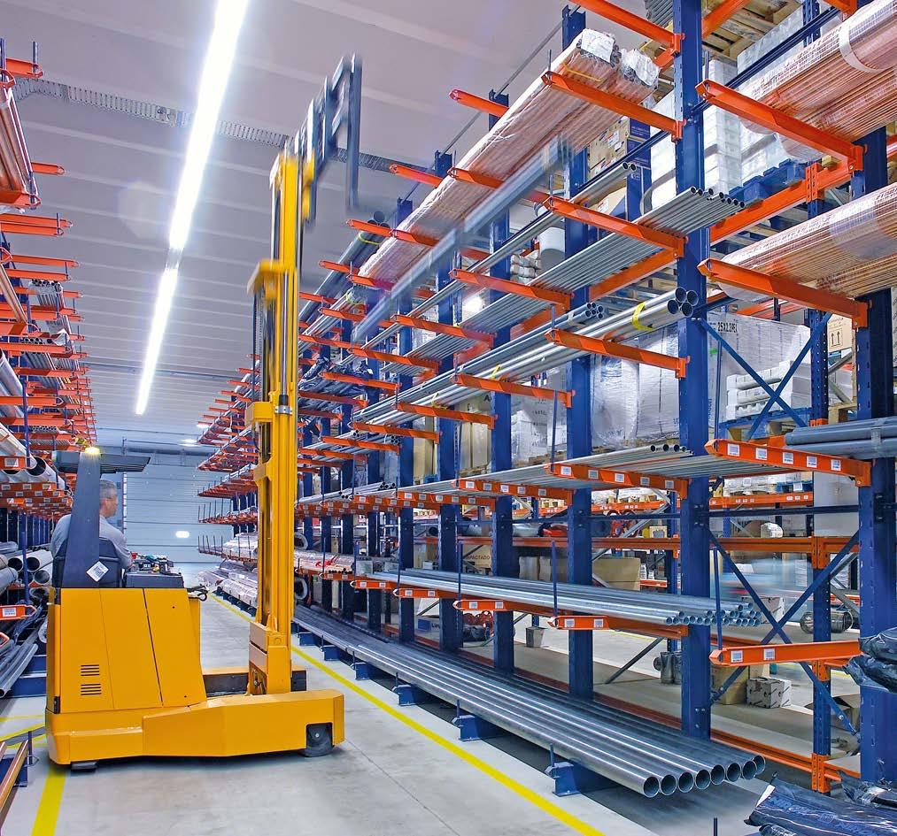 Components Columns and arms that offer customised support according to the load type The cantilever racking system consists of different hot-rolled metal profiles developed by Mecalux, with
