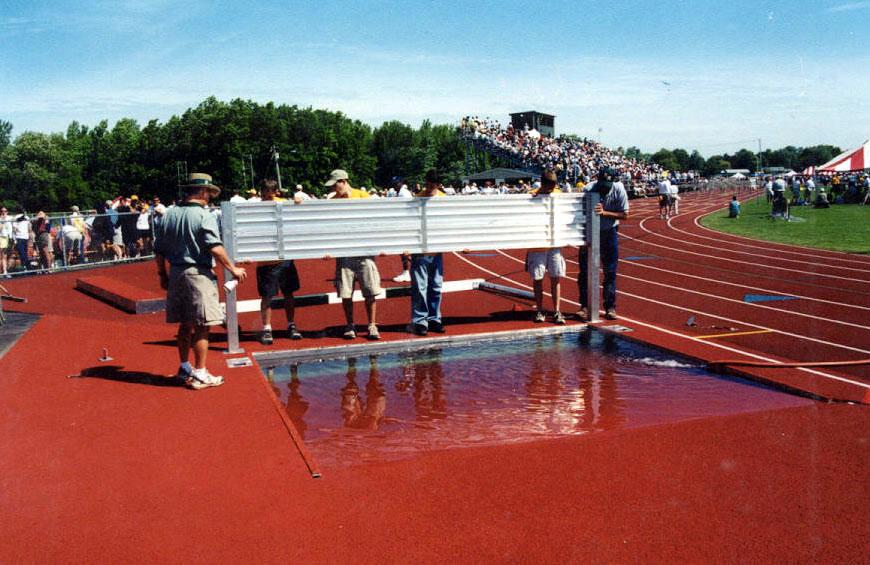 Gill Athletics www.gillathletics.com Phone: (800) 367-3090 Fax: (217) 367-8440 F500 Steeplechase Water Jump Form Here is a finished look at the water pit.