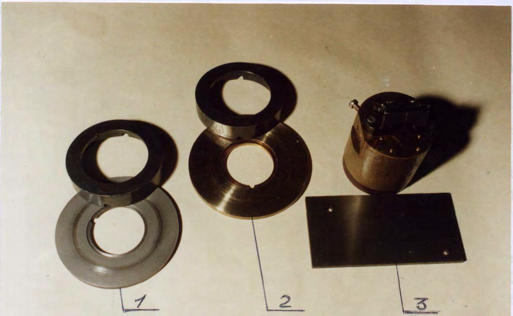 6. MATERIALS AND LUBRICANTS TO BE EXAMINED For carrying out comparative tests in a laboratory, friction pair specimens were manufactured of the following materials: - cast iron AChS-3 (ring disk) the