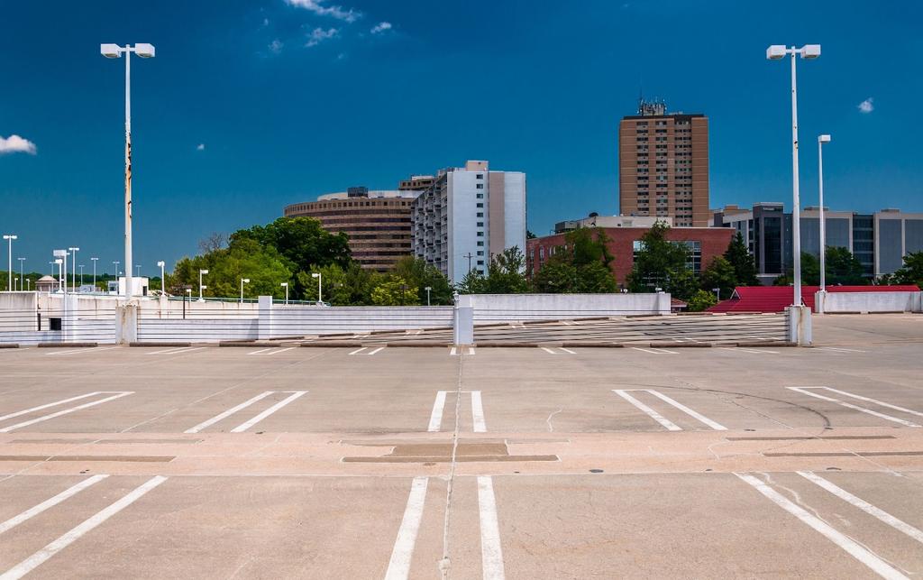 Alterations Nonresidential Outdoor Lighting l No increase in connected lighting load, where the greater of 5 luminaires or 10% of the existing luminaires are replaced l Parking lots/outdoor sales