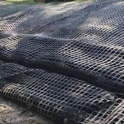These vegetated Soft Blocks use heavy duty Filtrexx tubular netting filled with certified, composted GrowingMedia to provide a stable and fertile environment for plant growth.