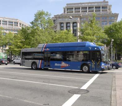 MetroExtra routes have wider stop spacing, with stops located at bus stops with high ridership, transfer locations with other transit services, or near major generators.