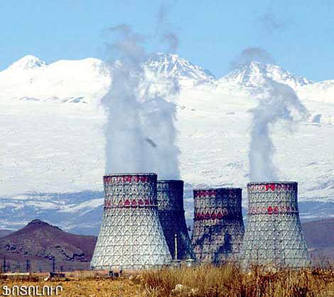 Electricity Production In Armenia By Areg Gharabegian reporter.am 8/10/2013 Decommissioning of the nuclear power plant in Metsamor has been postponed to 2021.