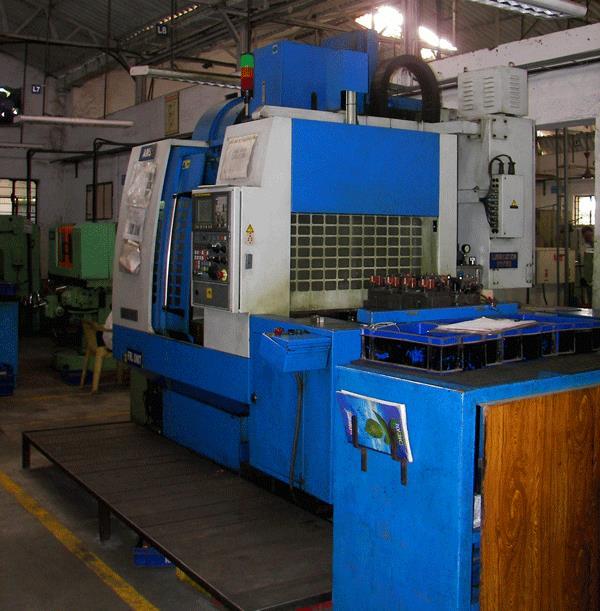 Machining Processes Complex geometries with several axes on vertical machining centers Turning (Single Spindle Automats, Chuckmatics, CNC Turning centers, Hardinge Finishing Machines Oil Grooving on