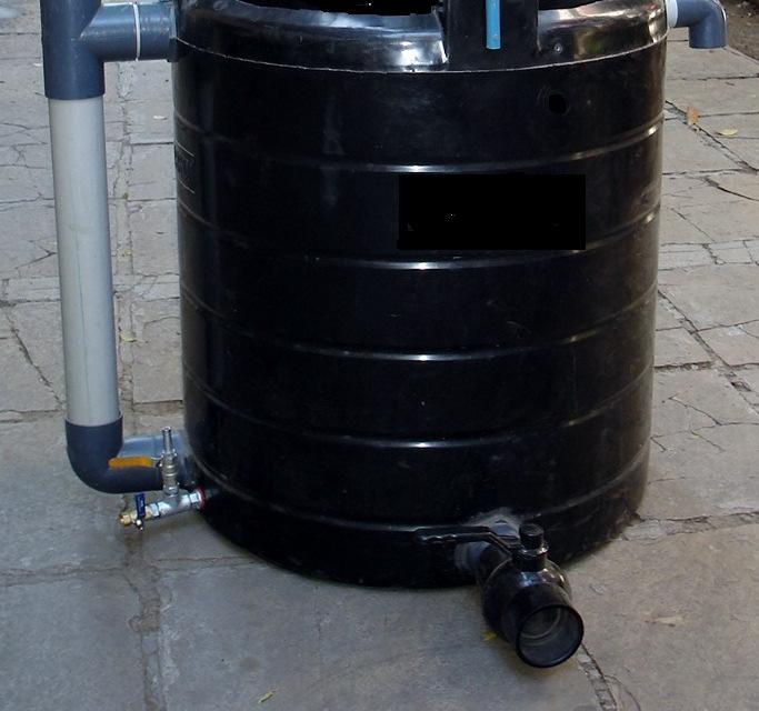 5 kg biogas, capable of replacing 100-150 gm of LPG, daily. Terrace Model: Size: 1 m 3 digester, 0.