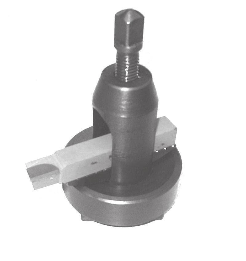 Parts List Part # Description 1 Central Mounting Stud 2 Rocker 3 Base 4 Shank (1) Central Mounting Stud Machine Tool (not included) (2) Rocker (3) Base (4) Shank NOTE: Some parts are listed and shown