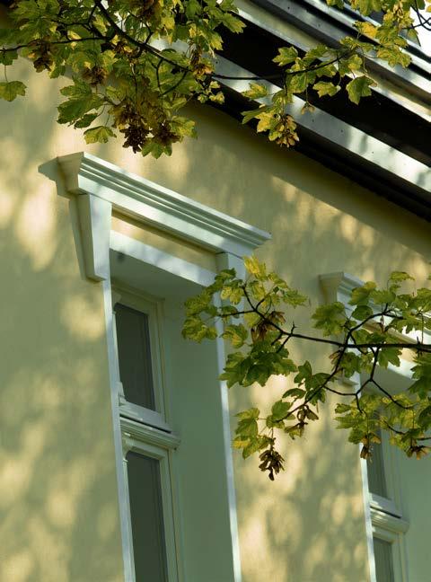 STRINGER COURSES Stringer Courses are used to add definition to a plain fascia, a bit like an external dado
