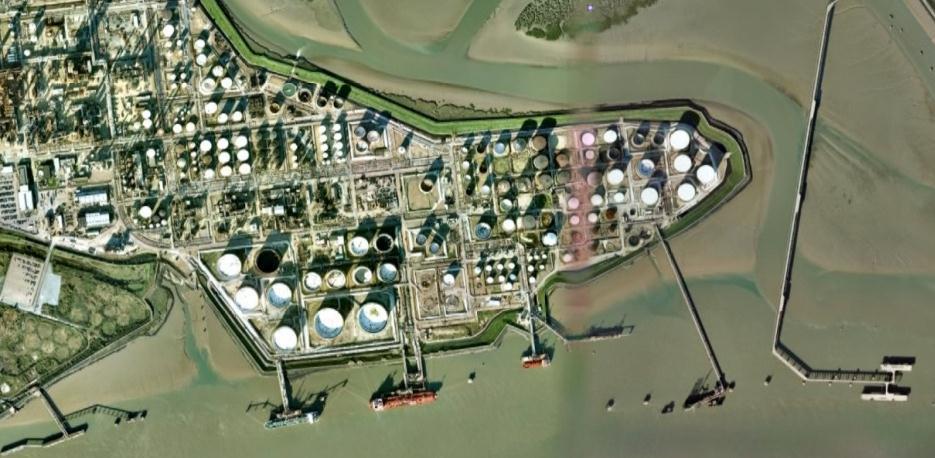CB&I LNG Firsts Canvey Island, UK Designed and constructed the world s first double