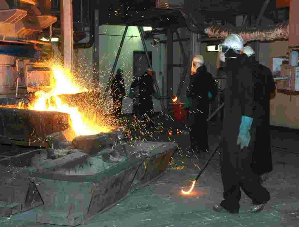 Smelting in DC Arc Furnace Pyrometallurgy Division of Mintek has Pilot