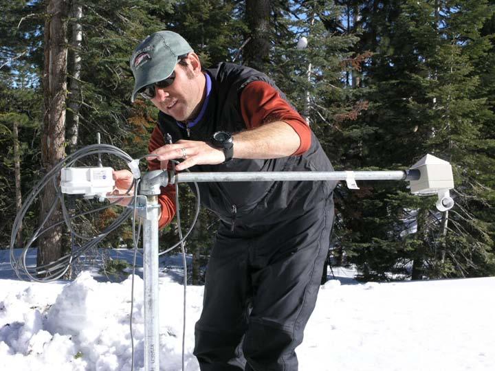 Satellite remote sensing of snowpack Blending of low-cost ground measurements with satellite data using