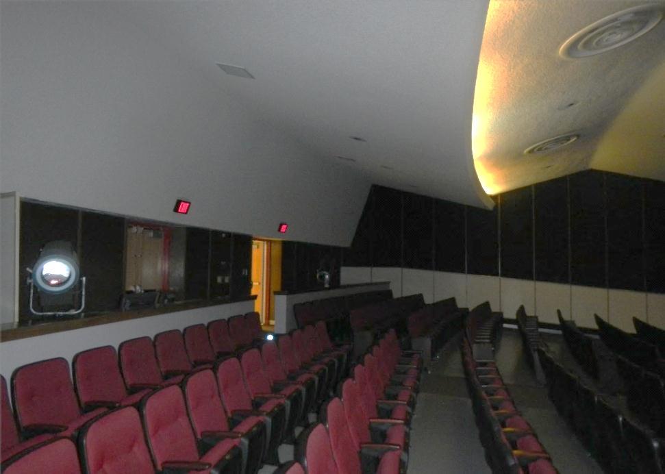 Auditorium Recommendations Provide a proper return air path to help even out the space temperature.