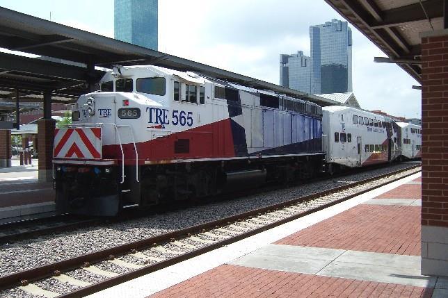 Lone Star Regional Rail East Line for Through Freight Regional Mobility/Access Relocation of UP reduces freight rail traffic in city centers o Through freight trains are longer & slower (1-2 miles
