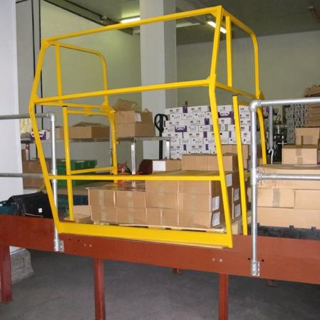AJAX Roll Over Pallet Gates for all-round edge protection AJAX Safe Access Systems: Protecting your workers in hazardous and high level environments.