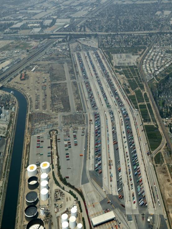 4 billion) Port of LA Near Dock/On-Dock Rail: 1986 SPRR/UPRR ICTF 1997 Terminal Island Container