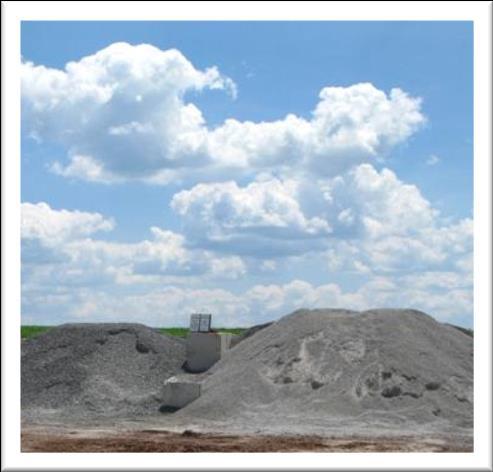 Minerals and Petroleum, and Mineral Aggregate Resources Policies 2.4 and 2.5 Minerals and petroleum, and mineral aggregate resources are vital to Ontario s economy.