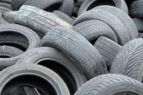 Introduction An estimated 4 billion scrap tires are currently in landfills and stockpiles worldwide.
