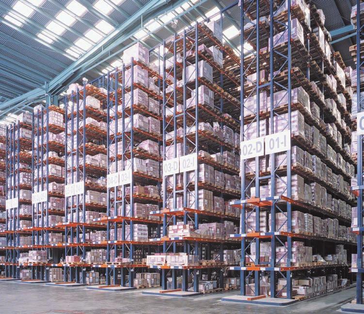 General Features of High Bay Pallet Racking System These warehouses are made up of high