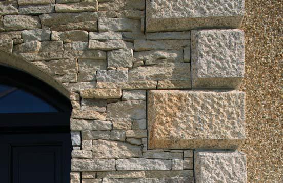 Depending on the look you want to achieve, three options are available; Natural Corners, Granite / Brick Quoins and Rendered Corners.