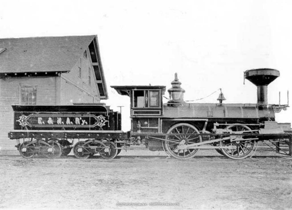 Early trains that settled the west were