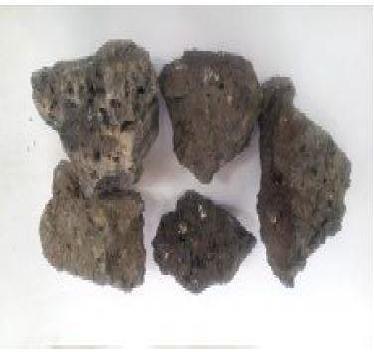 Table (4): Physical properties of basalt Property Result Specific gravity 2.75 Crushing value 19.5% Percentage of absorption 0.5% Fig. 1. Blast furnace slag Fig. 2. Crushed blast furnace slag aggregate Table (5): Sieve analysis of blast furnace slag Sieve size 20 14 10 4.