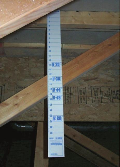 4 Blown or Sprayed Roof/Ceiling Insulation Markers