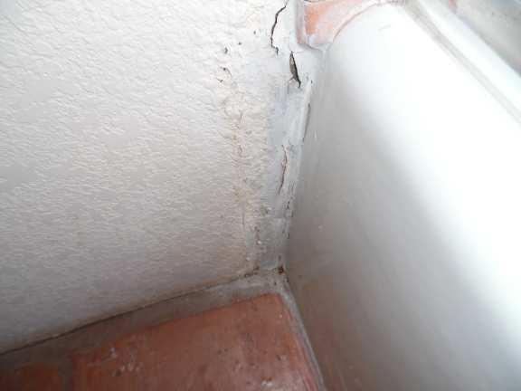 Drywall moisture damage at