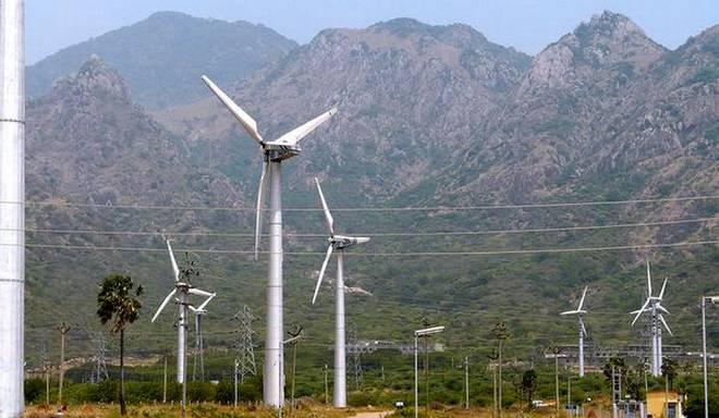 TAMIL NADU Falling tariffs may dent wind power industry profits Sanjay Vijayakumar CHENNAI, OCTOBER 16, 2017 00:57 IST UPDATED: OCTOBER 16, 2017 08:08 IST With States increasingly opting for