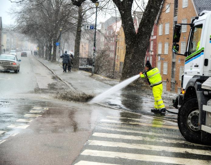 Action plan Trondheim: decreasing PM - concentrations with reinforced street cleaning Increased period for cleaning (1.10-1.