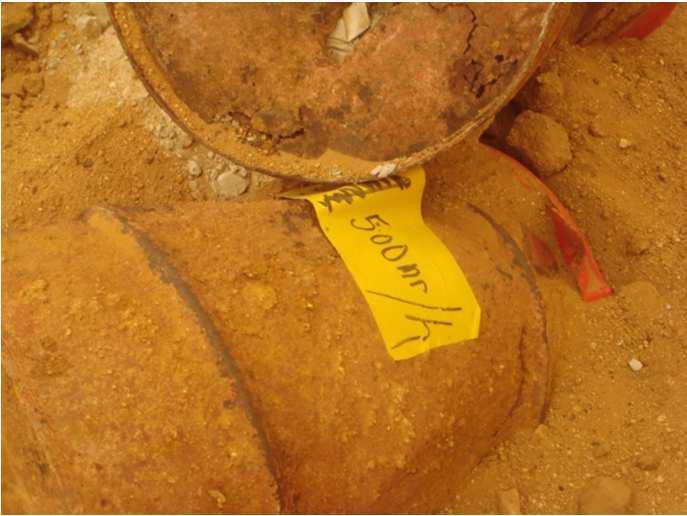 In Salah- Tamanrasset water pipe Underground waste found near the In Salah- Tamanrassetwater pipe :