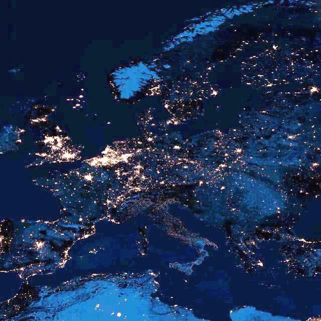 Blackout in Italy during night (28.09.2003, 4:00 a.m.) Increasing renewable energy penetration requires energy storage capacity Source: IAEW, Prof.