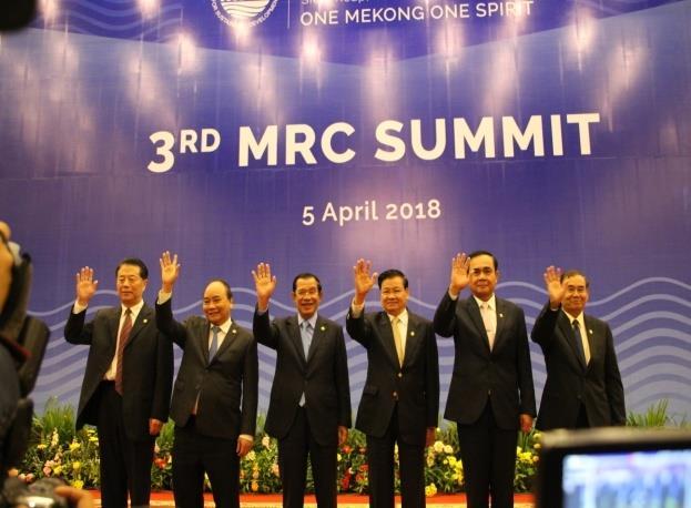 6. High Level Political Commitment (1) In April 2018, the Heads of Government of Cambodia, Laos, Thailand and Viet Nam met in the 3 rd MRC Summit in Siem Reap,