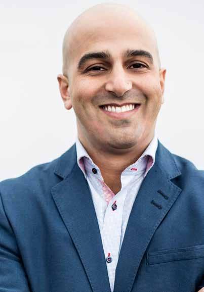 OMAR INDEPENDENT REAL ESTATE AGENT Looking for more tools and support to help grow his business Seeks future-forward solutions to develop and manage customer relationships Seeking ways to develop new