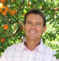 Opportunities for Added Value Philippe Toulemonde President of Star Fruits