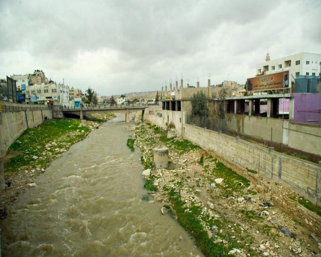 Main sources of water/zarqa River Rainwater around 300 mm/year Groundwater