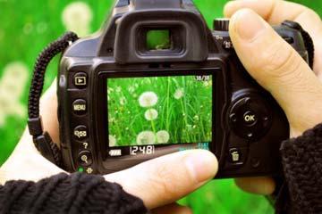DIGITAL PHOTOGRAPHY Course Information: This course is very useful for Photography and Art & Design students, but is equally enjoyable for those looking for something completely different to their