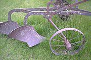 Agricultural Support through the 1800s 1837: John Deere invents steel plow Cyrus McCormick invents the