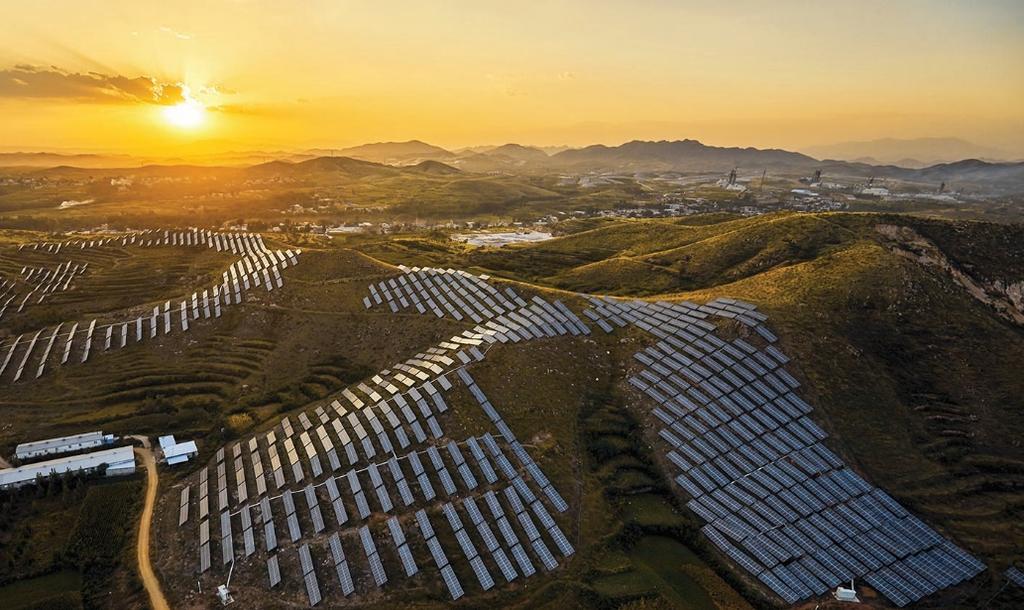 BRIEFING NEW FEED-IN- TARIFF MECHANISM FOR VIETNAMESE SOLAR ENERGY PROJECTS FEBRUARY 2019 THE VIETNAMESE GOVERNMENT HAS CONSIDERED NEW SOLAR FEED-IN-TARIFFS WHICH WILL BE IN PLACE FOR APPROXIMATELY