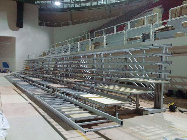 Structure of Retractable Platform DECK AND FRAME (1) Front steel channel (150x75x6.5T) is connected to support of the first row (tier) and the first deck through a bolted connection.