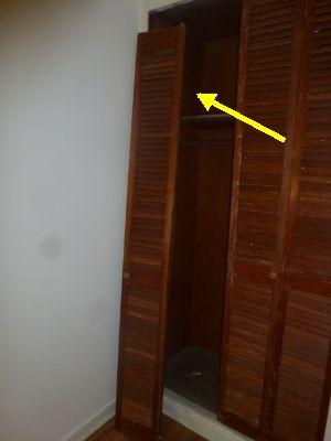 6. Doors Bifold door at S/W bedroom is off track