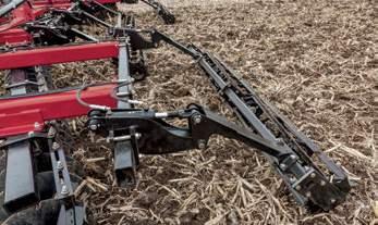 Factory-installed AFS Soil Command technology is seamlessly integrated into the iron of the True-Tandem series disk harrows.