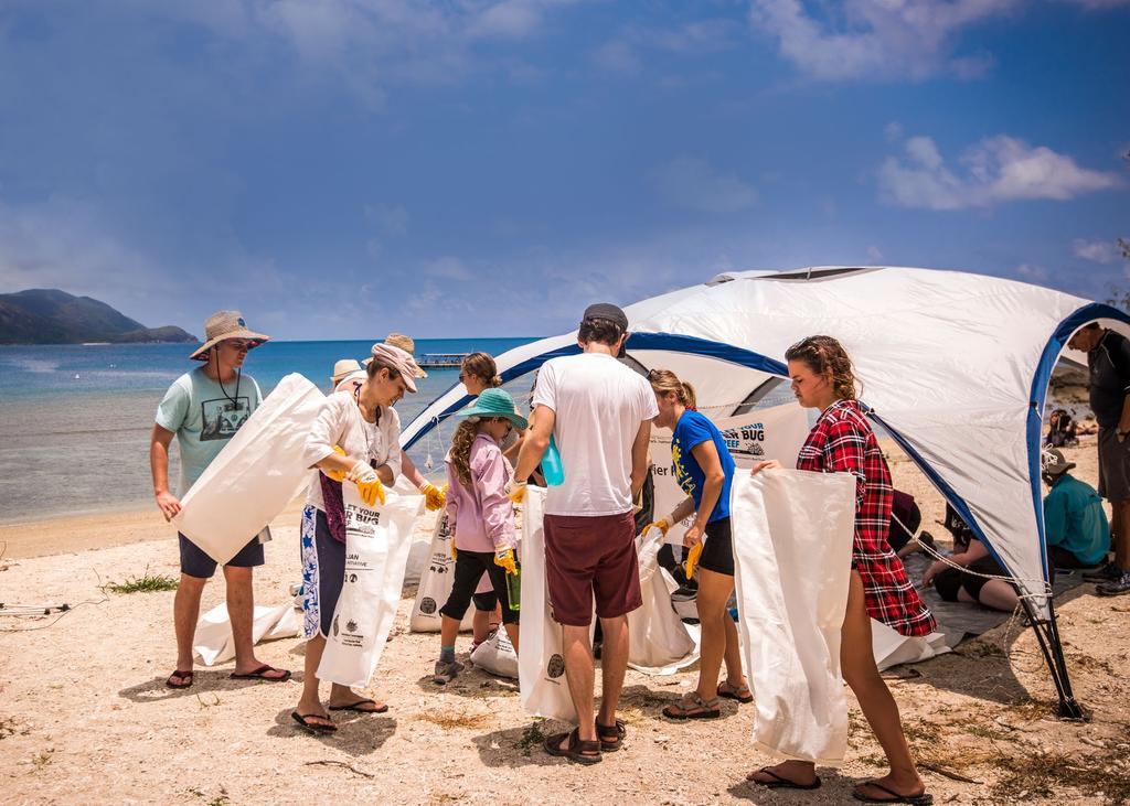Marine Debris Community groups cleared 2.62 tonnes of marine debris from Wet Tropics beach clean ups during 2015-16.
