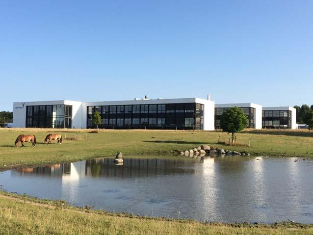 Symphogen Overview Privately held company - 125 employees Headquarters in Ballerup, DK Clinical Development in NJ, US Next-generation mab therapeutics World s leading mixture experience