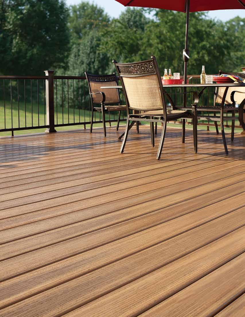 Paramout decking shown in Brownstone.