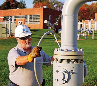 Tapping Into the Power of Cooperation and Communication GAS PIPELINE SAFETY STARTS WITH A PARTNERSHIP It feels like magic, that instant delivery of reliable energy.