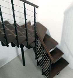 This allows, along with the maximum adaptability to the stairwell, rectilinear configurations with