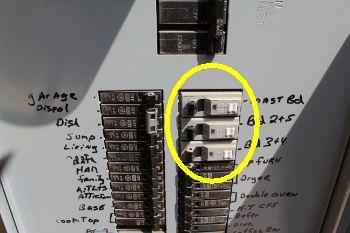 5. Breakers Materials: Copper non-metallic sheathed cable noted Aluminum non-metallic sheathed cable All of the circuit breakers appeared serviceable. GFCI breaker noted.