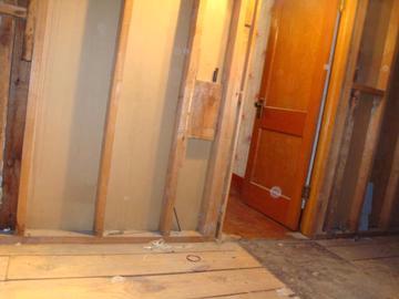 Roof Insulation material: Fiberglass roll/batt Bathroom vent duckwork: None noted Disrepair of insulation installed in attic.