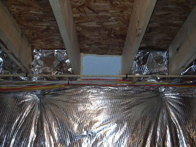 Cantilevered Floor Overhang