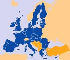 EU Marketing Authorisation Regulatory systems Post Nov 2005 Three European Systems - Still possible for authorisation in a single MS 6 The