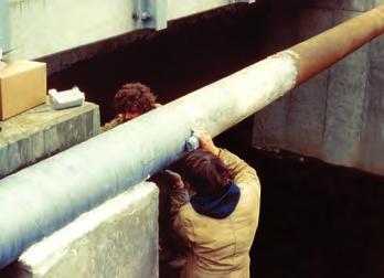 Wax-Tape Primer: Brown or White Wax-Tape Primer remains spreadable even in cold conditions. The primers penetrate the surface rust to displace moisture and "wet" the surface of the pipe.